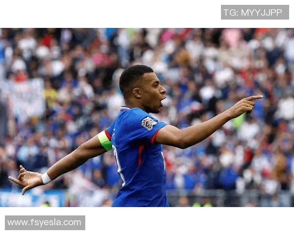 姆巴佩五大高光时刻回顾 突破极限与传奇瞬间的完美交织 姆巴佩五大高光时刻回顾 突破极限与传奇瞬间的完美交织