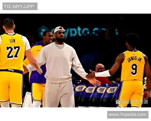 总决赛赛场细节之争 小动作引发球迷与专家热议 总决赛赛场细节之争 小动作引发球迷与专家热议