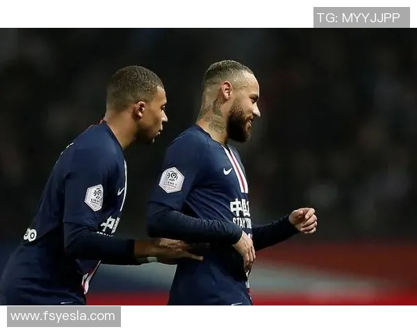 昔日恩怨再燃 巴黎与老队友再次相遇展开激烈对决