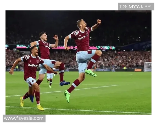 英超五大经典高光时刻 回顾那些令人热血沸腾的传奇瞬间 英超五大经典高光时刻 回顾那些令人热血沸腾的传奇瞬间